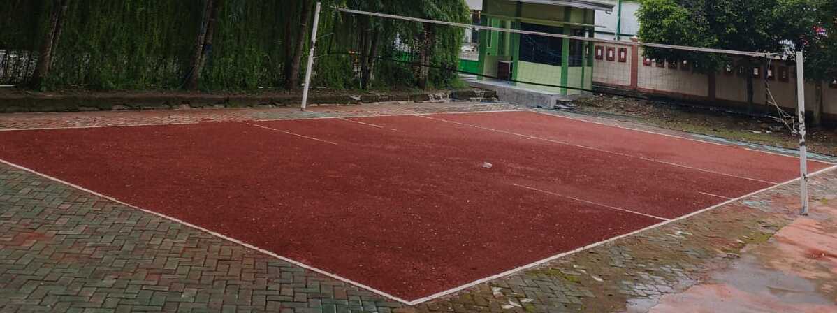 FASILITAS LAPANGAN BOLA VOLI